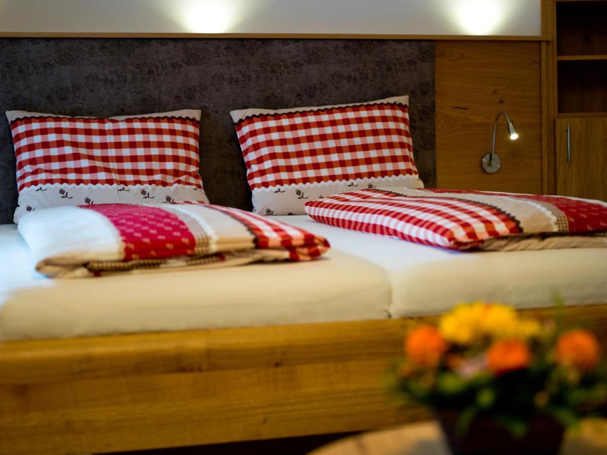 Landgasthof Lusenblick Hotel 3*